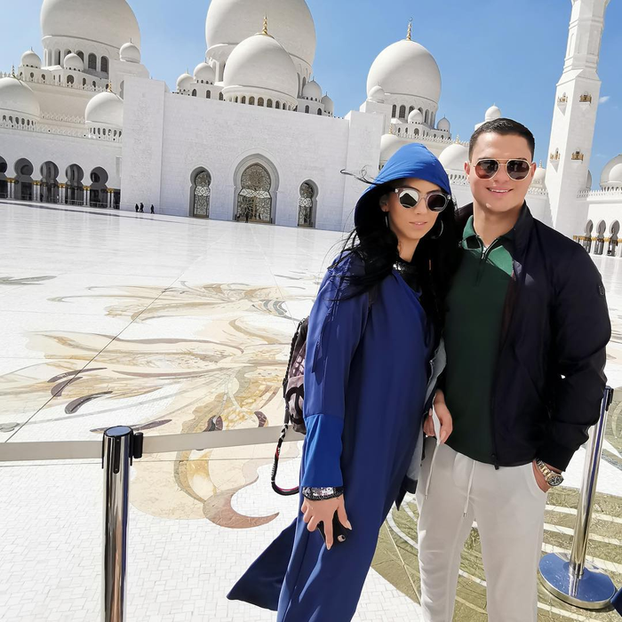 Emiratele Arabe Unite - Iulian Demeter, alături de Ana Maria, ”Prințesica de la Tărtășești”