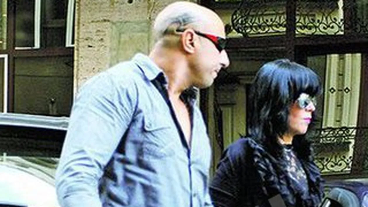 Aparata de un membru al clanului Sportivilor! Moculeasca si-a tras garda de corp