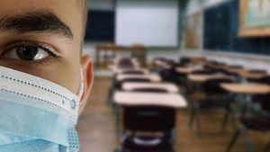Şcolile care vor trece în regimul online! Cum se va învăţa în fiecare localitate din ţară săptămâna viitoare