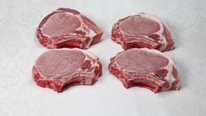 Premieră pentru România. Cu ce ar putea fi înlocuită carnea de porc. Ce este, de fapt, carnea de muflon