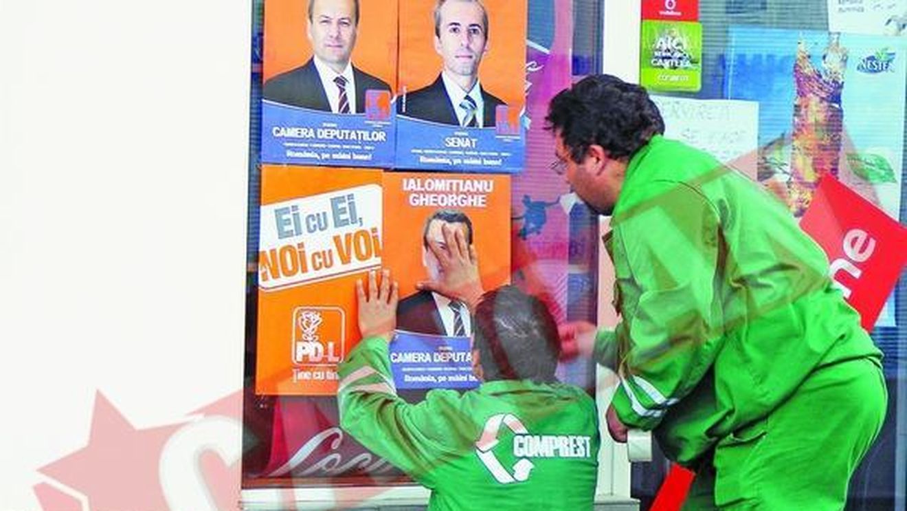 Gunoierii brasoveni, lipitori de afise pentru PD-L