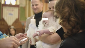 ”Regina cristalelor” și-a botezat fetița! Cum arată botoșeii încrustați cu 6.000 de pietre Swarovski