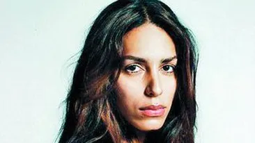 Transsexualul-manechin de la Givenchy e fiu de fotbalist