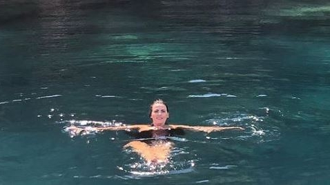 Lavinia Pîrva, poze sexy în costum de baie după aproape 6 luni de când a născut!