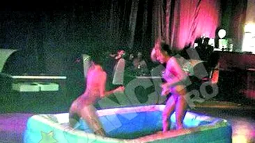 Oras sarac, dar cu nopti dulci. Fetele de ciocolata din Gherla