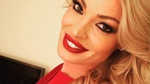 Valentina Pelinel a avut parte de un moş...cu greutate! Ce cadou a primit iubita lui Cristi Borcea