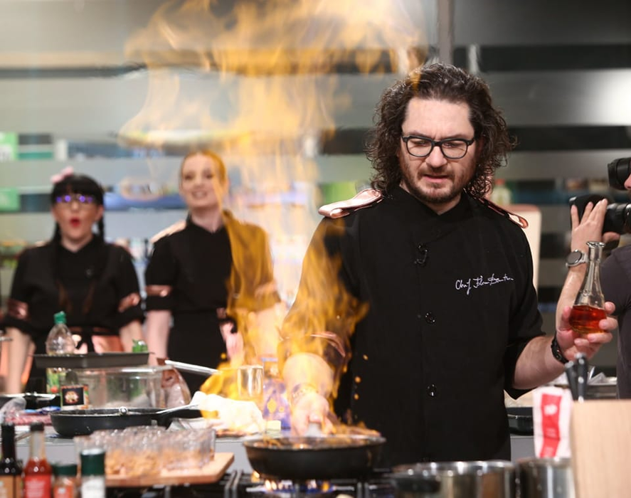 Trei ponturi  de aur pentru o masă perfectă de Paște, de la chef Cătălin Scărlătescu, Florin Dumitrescu și Sorin Bontea
