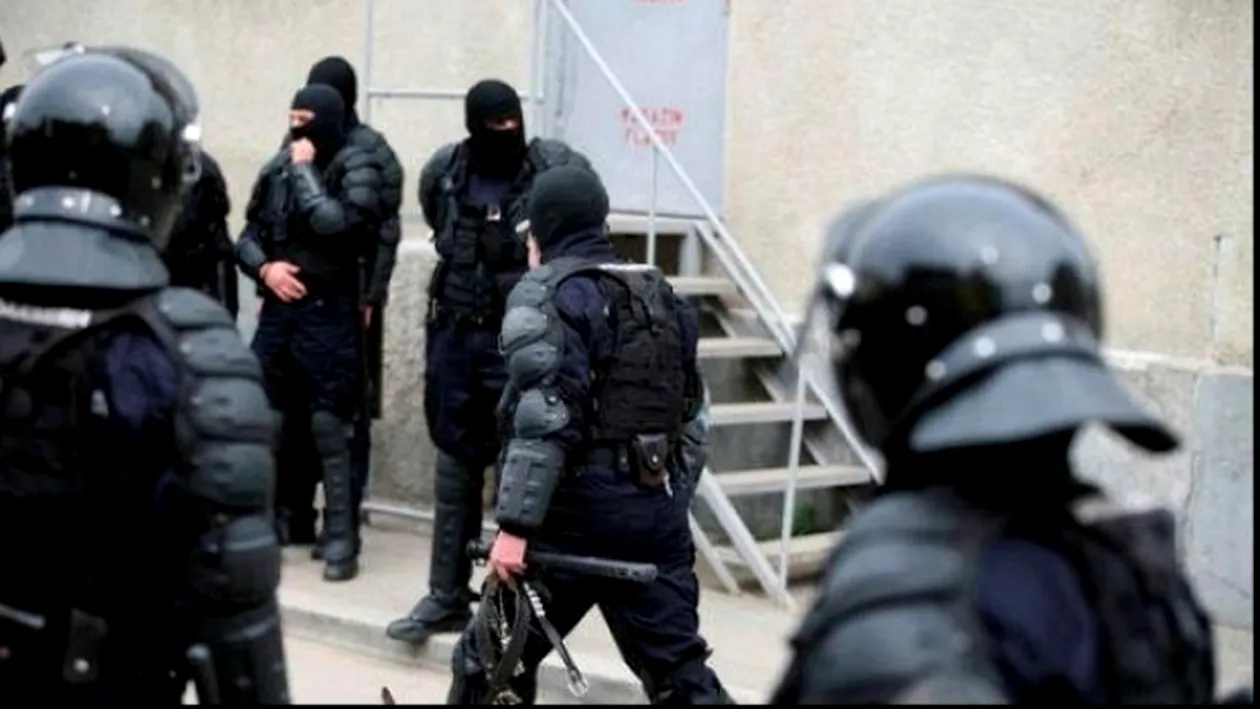 Un polițist din Maramureș a murit în timpul unei descinderi! Procurorul care a dat ordinul de intervenție este anchetat