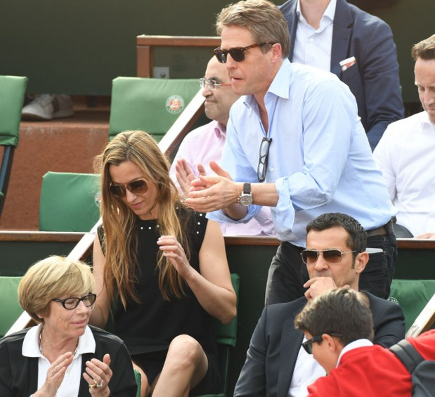 Hugh Grant se căsătoreşte pentru prima dată! Când va avea loc evenimentul