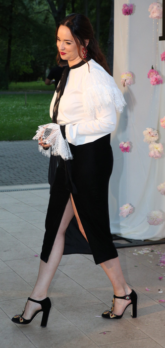 Andreea Marin a uimit pe toată lumea cu transformarea ei în "Muma Pădurii" (Foto> CANCAN.RO)