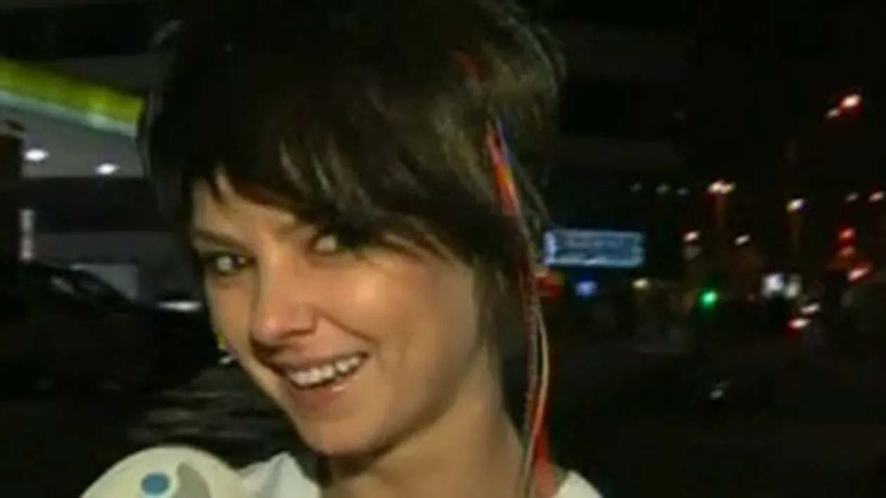 VIDEO Roxana Ionescu a ramas fara sanii care au consacrat-o! Vezi cu ce i-a inlocuit!