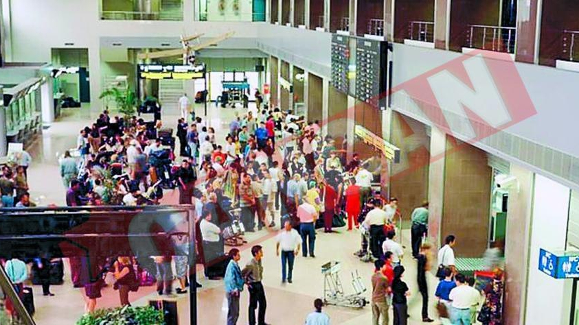 Blocaj pe Aeroportul Henri Coanda