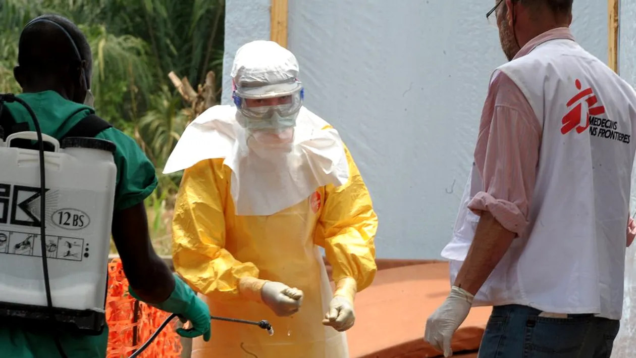 Alertă medicală! OMS avertizează asupra pericolului extinderii epidemiei de Ebola: ”Situația este critică”!