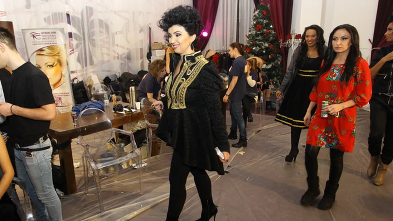 Gafa de proportii pentru o cunoscuta vedeta! Un detaliu i-a distrus toata tinuta si a facut-o de ras in fata tuturor