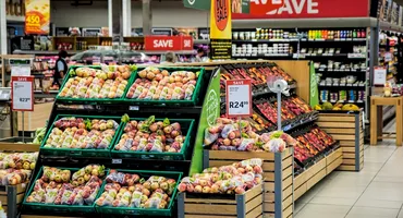 Alertă alimentară la Kaufland! Supermarketul a retras două produse contaminate cu o bacterie periculoasă