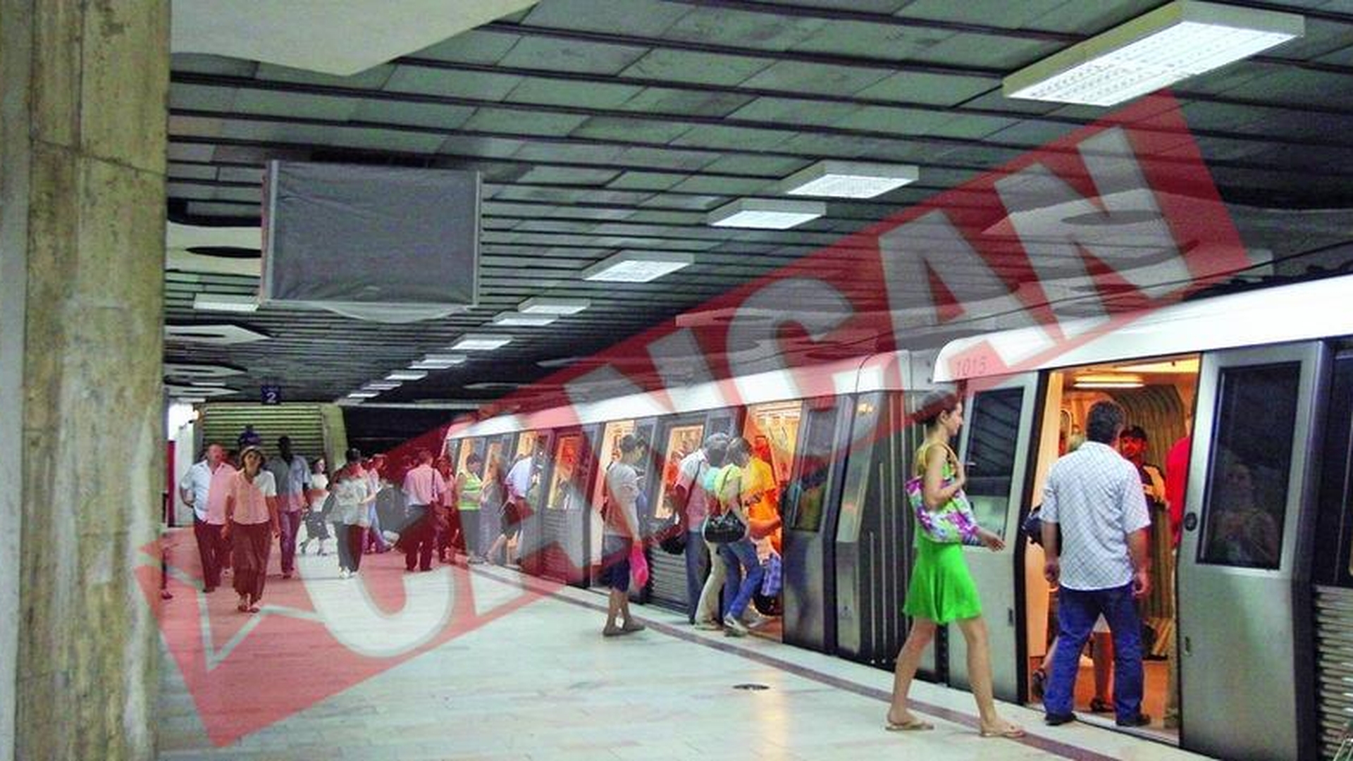 Ecrane LCD In statiile de metrou