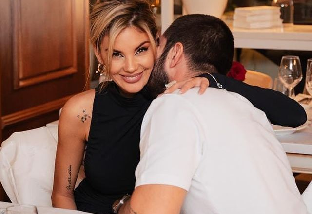Ramona Olaru și Cătălin Cazacu s-au "tachinat" pe tema inelului care întârzie să apară