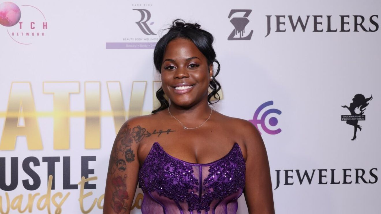 O celebră influenceriță de pe YouTube și TikTok a murit la doar 25 de ani