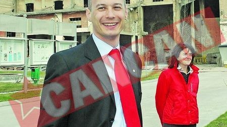 Manelistii Si fotbalistii nu vor intra In Parlament