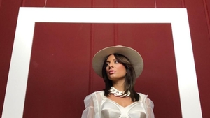 Ana Baniciu a lansat un nou single! ”Altcineva”, o nouă piesă care anunță începutul unei perioade pline de muzică din viața artistei!