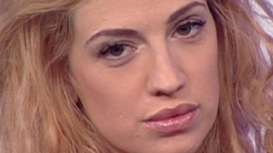 Aşa arată IULIA de la ABRACADABRA după ce şi-a pus silicoane