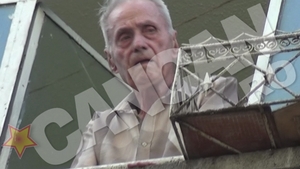 Tortionarul Visinescu nu renunta la instructie nici dupa condamnare! Le da ordine precise vecinilor, iar ei le executa ca-n pluton