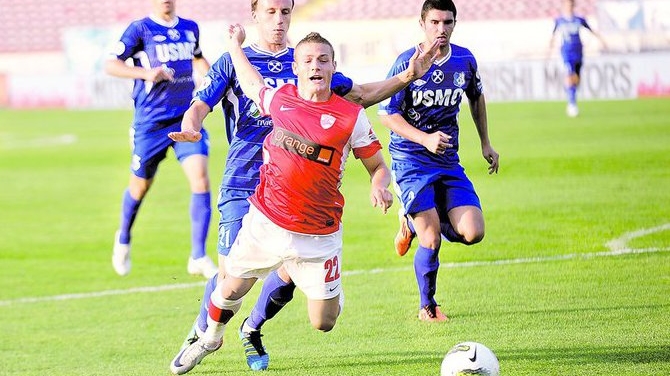 Cornel Dinu e mereu alaturi de Dinamo! A cerut sa vada meciul in rezerva de la terapie intensiva