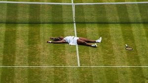 SERENA WILLIAMS a câştigat finala de la Wimbledon şi a egalat 22 de titluri de Grand Slam deţinut de STEFFI GRAF 