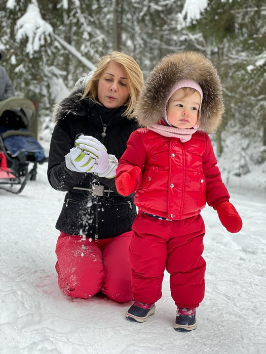 Vedeta "Observatorului" s-a bucurat de zăpadă alături de familie