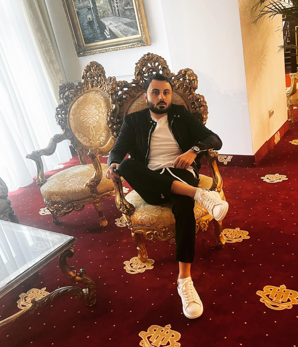Stila Sarafu, fostul logodnic al Vicăi Blochina