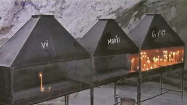 Romanii au ajuns sa cumpere bilete sfintite! “Tatal nostru care esti in ceruri, faca-se voia Ta… si pe biletul meu de la Loto!