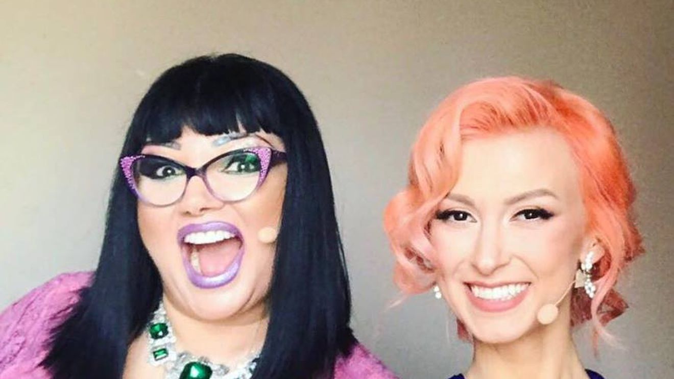 Ozana Barabancea şi Andreea Bălan s-au întrecut în siluete! Bruneta a ajuns să aibă o talie de viespe