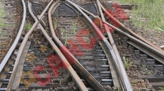 Barbat din Satu Mare, spulberat de tren, in timp ce traversa calea ferata