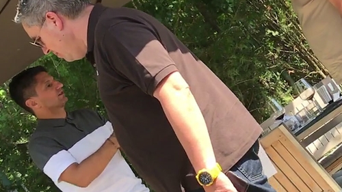 Antrenorii momentului au ieşit la negocieri pe „terasă”. Şomerii de lux Şumi şi Lucescu jr. ”vânaţi” prin restaurante!