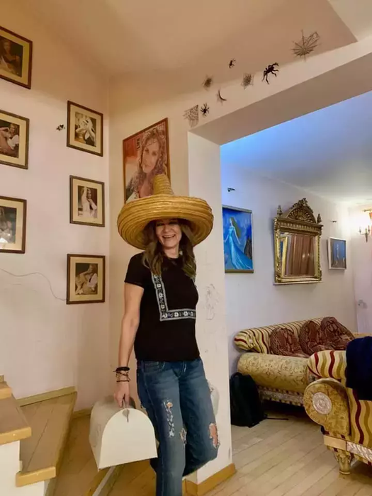 Cum arată casa Romaniței Iovan. Vila din Primăverii este inspirată din stilul parizian