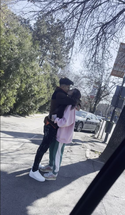 Sebastian Dobrincu o sărută cu foc pe Ioana (Foto: CANCAN.RO)