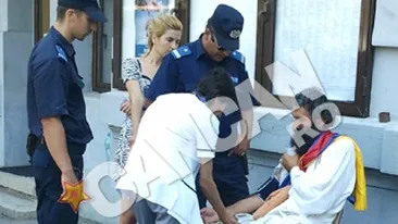 Incidente la sectia de vot unde este asteptat presedintele suspendat Traian Basescu
