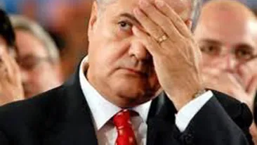 Detalii socante! Adrian Nastase i-a spus ministrului de Interne: Nu voi ajunge in arest niciodata, nu voi parasi domiciliul meu, stiu ce am de facut