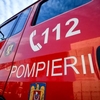 Explozie puternică într-un bloc din Galați, urmată de incendiu. Trei oameni au fost răniți
