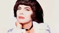 Mireille Mathieu este grav bolnavă! Povestea uluitoare a fermecătoarei artiste