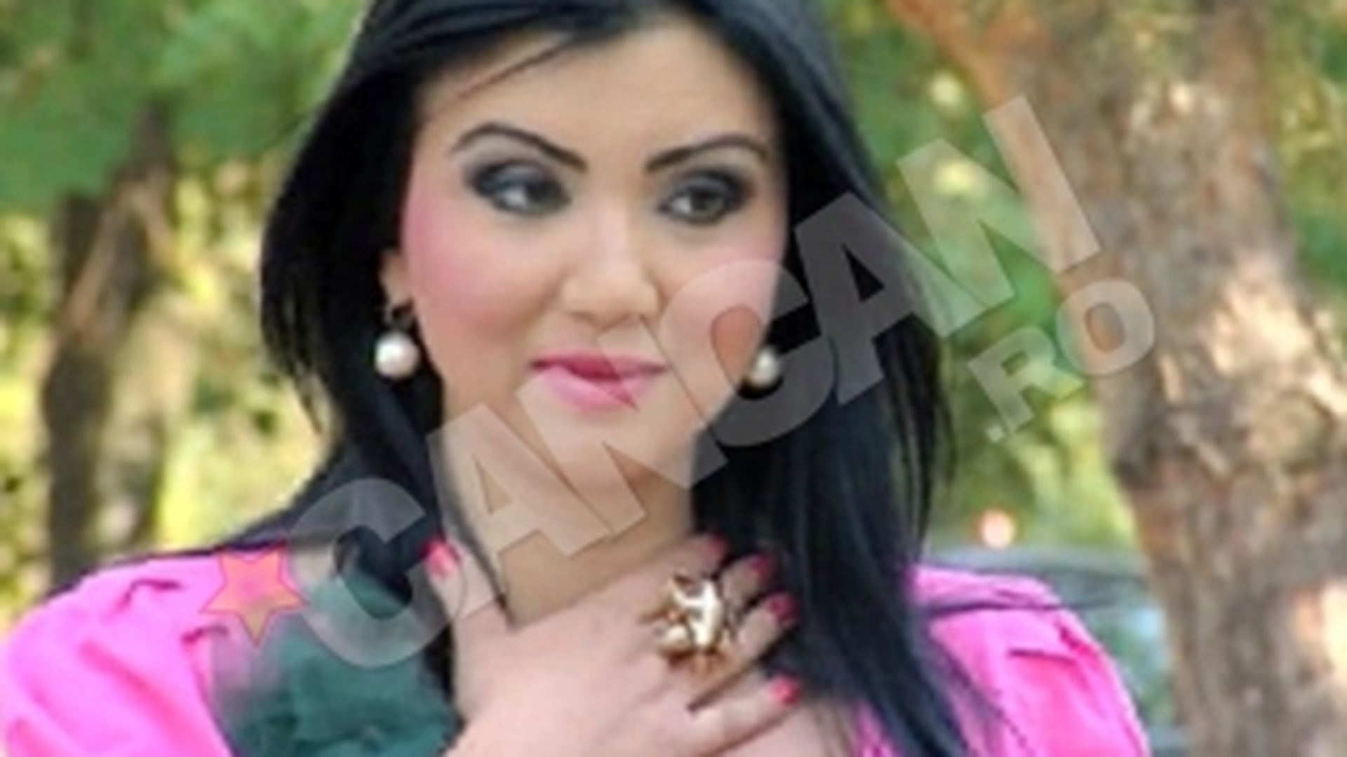 VIDEO Adriana Bahmuteanu transforma o nunta intr-un cosmar! Vezi cum a reusit vedeta sa distruga cea mai frumoasa zi din viata a doi tineri