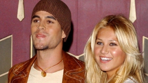 După o relaţie de 12 ani, a decis să facă pasul cel mare! Enrique Iglesias se va căsători cu Anna Kournikova