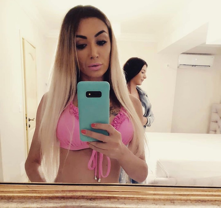 Prima imagine cu Sexy Brăileanca după ce și-a făcut intervenție estetică la nivelul feței