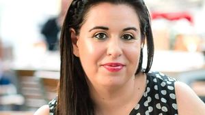 Oana Roman a fost azi la un salon de înfrumuseţare! Când a ieşit, vedeta a anunţat pe toată lumea: "Dragele mele..."