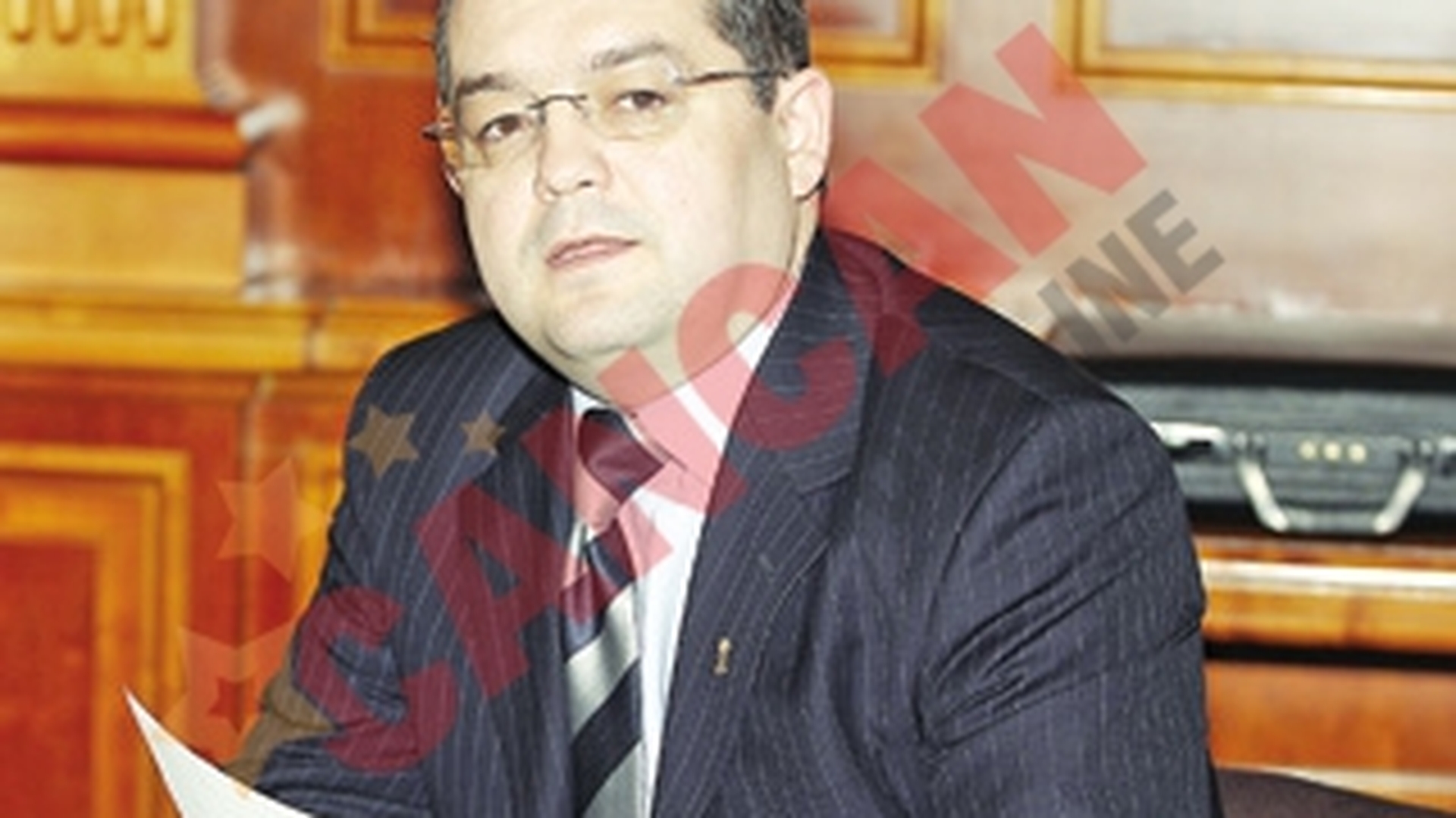 Guvernul vrea sa desfiinteze PFA-urile si drepturile de autor! Impozitele abia marite s-ar putea dubla!