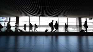 Nu e banc! Câți lei a plătit un român pe o bere la 0,5 în Aeroportul Otopeni: ”Mi-au luat separat 50 de bani pentru garanție”