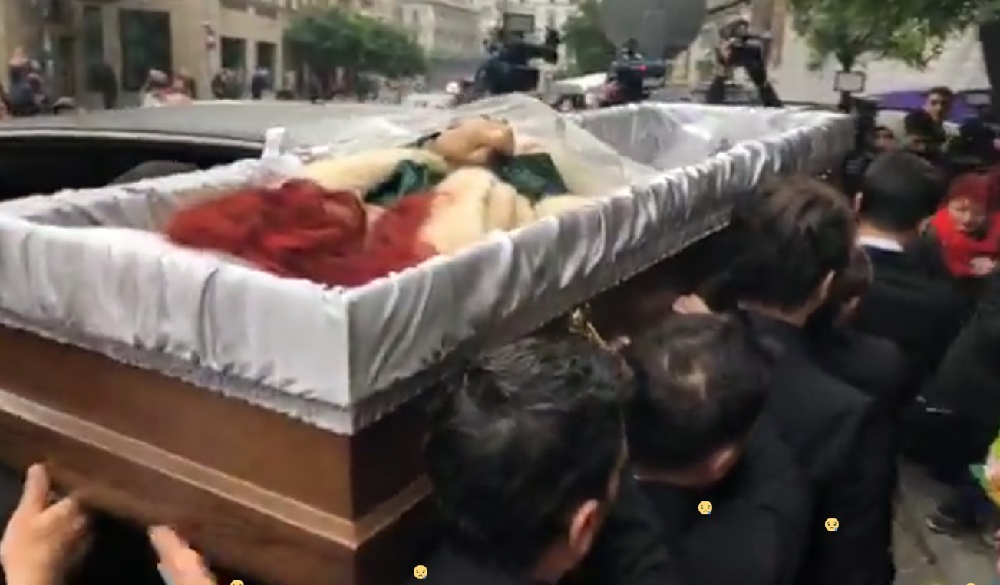 Imagini LIVE de la despartirea de marea actrita! Romania isi ia „adio” de la Stela Popescu!