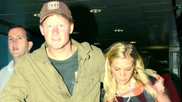 Harry si-a tras iubita cu patru ani mai mare decat el