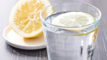 Apă cu lămâie. Beneficii neștiute pentru organism