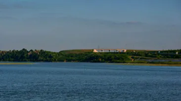 Un argesean de 21 de ani a disparut in apele barajului Golesti!